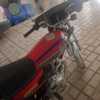 پرواز 125