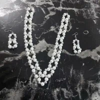 گوشواره بدلیجات