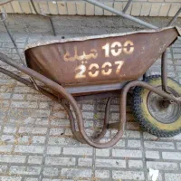 نردبان و فرغون و چهارپایه فلزی