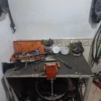 وسایل مغازه آچر و پمپ باد و...