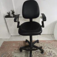 صندلی اداری  جک دار