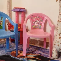 صندلی بچه درحد نو