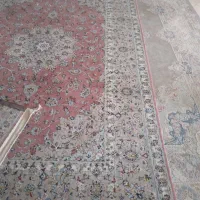 فرش دستباف گل ابریشم