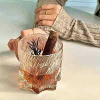 لیوان یخی ، شات