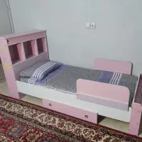 تخت نوجوان تک نفره