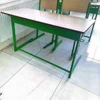 نیمکت دانش آموزی