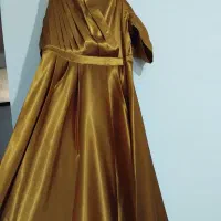 تعدادی لباس مجلسی نو