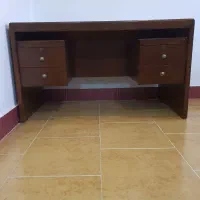 میز تحریر یا کار چوب درجه ۱ سالم
