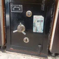 تمامی کارهای فنی ساختمان وباز کردن انواع قفل درب