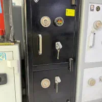 گاوصندوق مشکی گنج بان دو‌ درب و تک درب 550rk