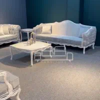 مبل فرانسوی، کویین ومینی مال