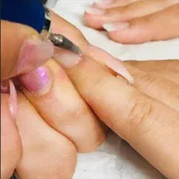 آموزش صفر تا صد کاشت ناخن 7 تومن