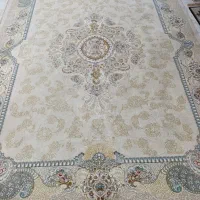 فرش 12متری گل برجسته داریوش