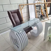 میز دست ساز ام دی اف