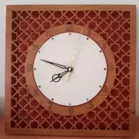 ساعت دیواری زیبا
