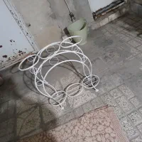 پایه گل فلزی
