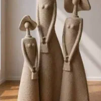 مجسمه دختر کبریتی  با خمیر پاپیه ماشه