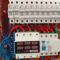 نصب و تعمیر ایفون،دوربین،دزدگیر وبرقکشی ساختمان