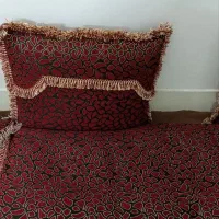 پشتی کناره بالش