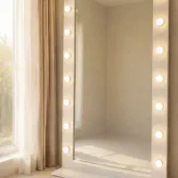 آینه هالیوودی
