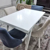 میز غذاخوری ۴ نفره