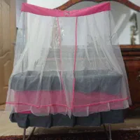 گهواره|تخت و صندلی بچه|مراغه, |دیوار