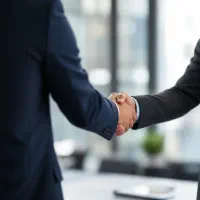 مشاور تخصصی منابع انسانی، آماده همکاری با شرکتها
