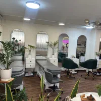 اجاره تخت مژه، اصلاح وابرو،ناخنکار،اجاره اتاق