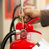 شارژ کپسول آتشنشانی در استان قم