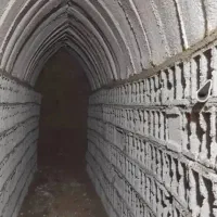 مقنی چاه کن چاه آب