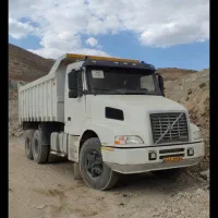نیازمند راننده پایه یکم ولوو سوار فقط بومی