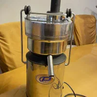 آب هویج گیری
