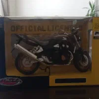 سی بی۱۳۰۰و لیموزین کمیاب بنزمعاوضه با کامیون