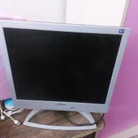 یکدستگاه مونیتور سالم