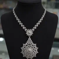 نیم ست عروس با وزن ۵۴/۰۹۰
