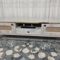 میز tvدر حدنونو