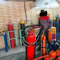 شارژ و فروش انواع کپسول های ایمنی و آتش نشانی