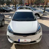 آریزو 5 برقی