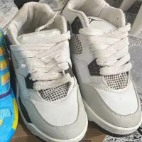 کتونی.دستکش بوکس.شیشه قلیان