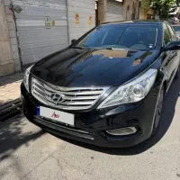 آزرا گرنجور مدل 2012