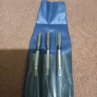 قلاویز ۱۰ سه مرحله ای وتعدادی اچار.