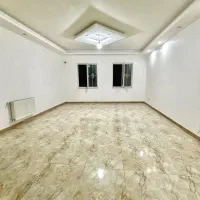 طبقه بالا از یک دو واحده شیک، زیبا،خوش نقشه و نو