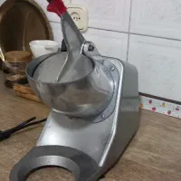 یخ خردکن (آیس کراشر)