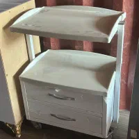تخت و ترولی جهت کلینیک