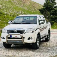 تویوتا هایلوکس درجه یک