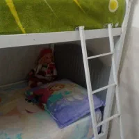 تخت دو طبقه با خوشخواب پله و حفاظ