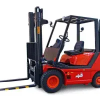استخدام راننده لیفتراک