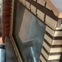 آکواریوم با پمپ آب و میز چهارکشو و دوعددپاتختی