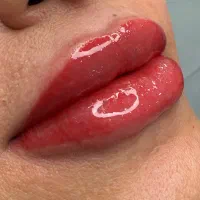 شیدینگ لب و میکرو ابرو (تخفیف ویژه )