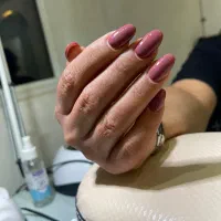کاشت ناخن و آموزش ناخن تخفیف ویژه
